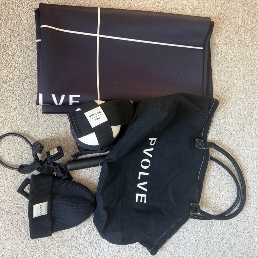 P.volve Fitness Set with Mat and Accessories